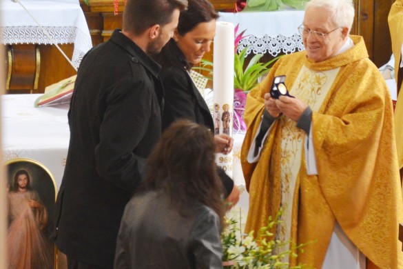 KS. ADAM GRAMATYKA Z NAJWYŻSZYM ŚLĄSKIM ODZNACZENIEM